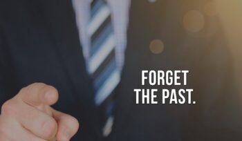 Why Live Market Observation Still Matters After Successful Compilation